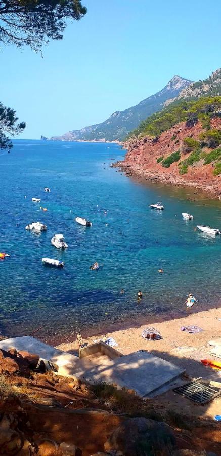 En Lugar Tranquilo Alejado De Zonas Turisticas Villa Банялбуфар Екстериор снимка